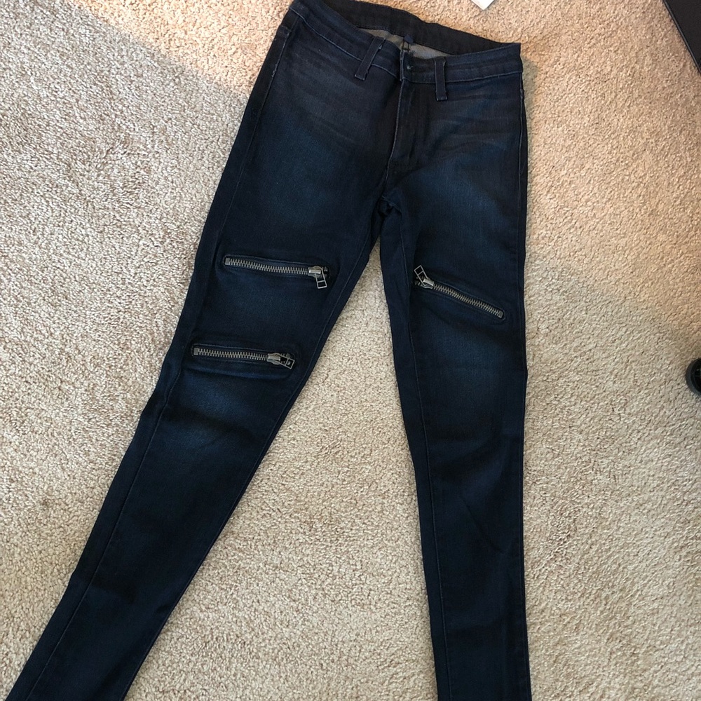 LF carmar denim dark wash with zippers 26